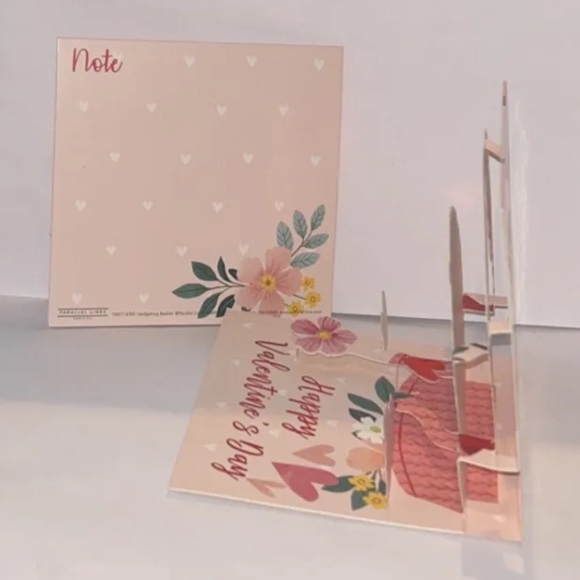 NEW ~SET OF 8~ Different ~Valentine’s  Day ~POP UP CARDS~ HEARTS FLOWERS ~SEALED - Picture 4 of 16